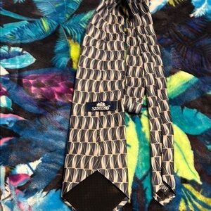 Saks Fifth Avenue Geometric Patterned Tie - Black and Gold